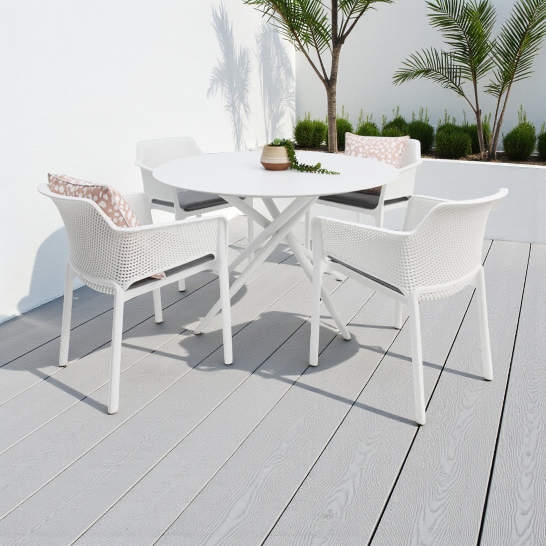 Persia Bailey Armchair Round 5pc Dining Setting - White