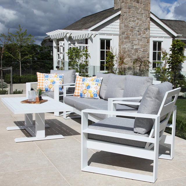 Hayman 311 Lounge Setting with Holste Adjustable Table - White