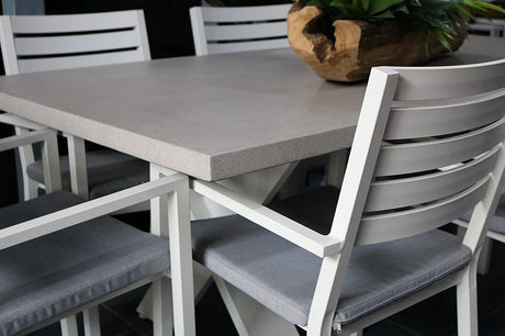 Bond MK1 Chair