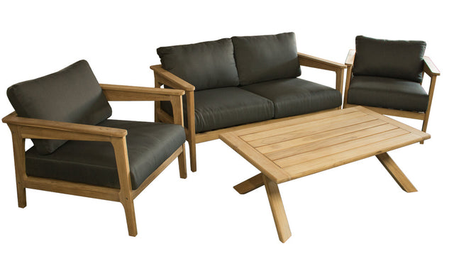 California Lounge