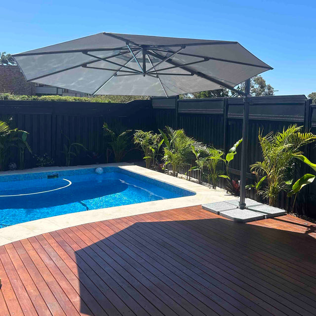 Emery Cantilever Umbrella