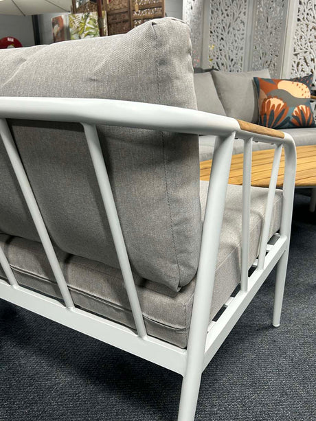 Myola Lounge Set