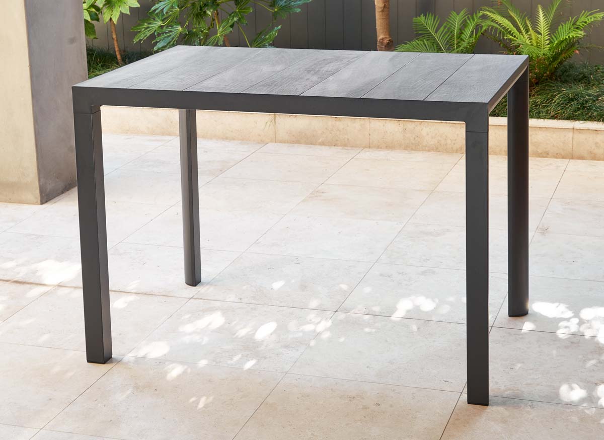 Nebraska 140x90cm Bar Table
