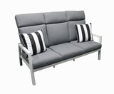Nelly Lounge