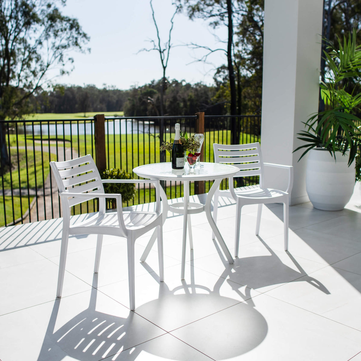 Apollo XL Coventry - 3pce - Outdoor Bistro Set
