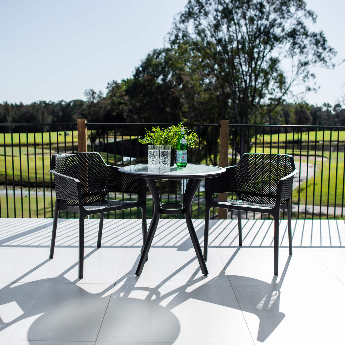 Nero Coventry - 3pce - Outdoor Bistro Set