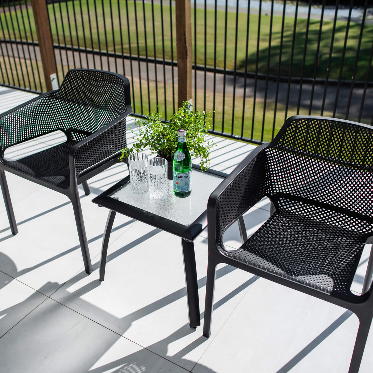 Nero Shelby - 3pce - Outdoor Bistro Set
