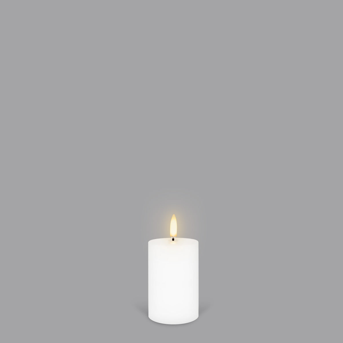 UYUNI Lighting Nordic White Pillar Candle 7.5 x 5.0cm