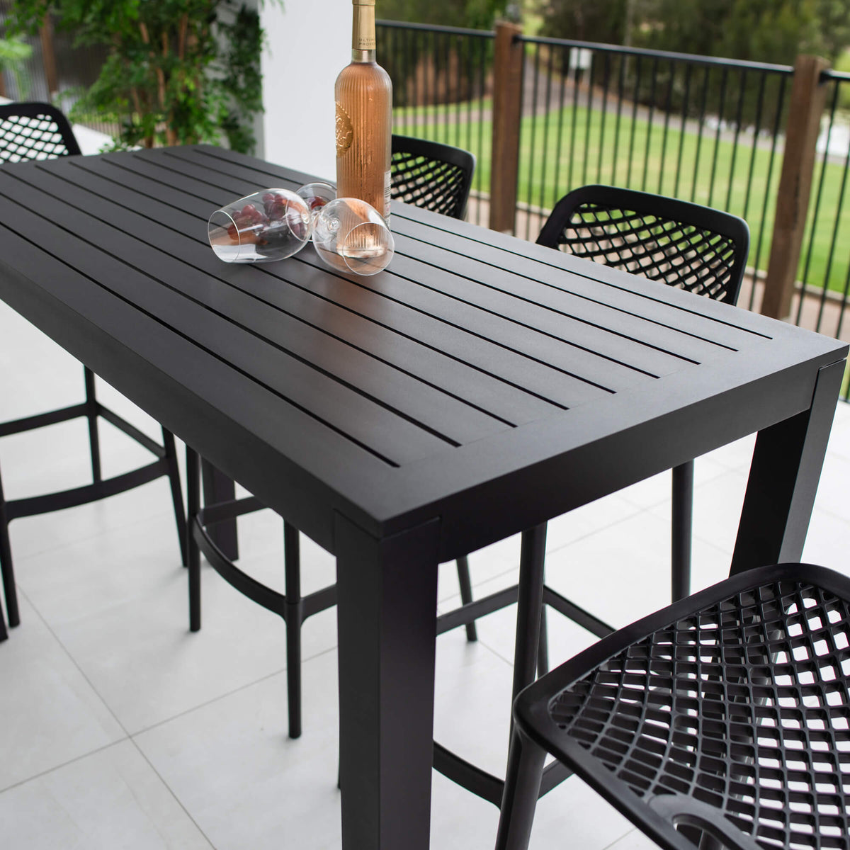 Air 75 Aria - 5pce (150x65) - Outdoor Bar Set