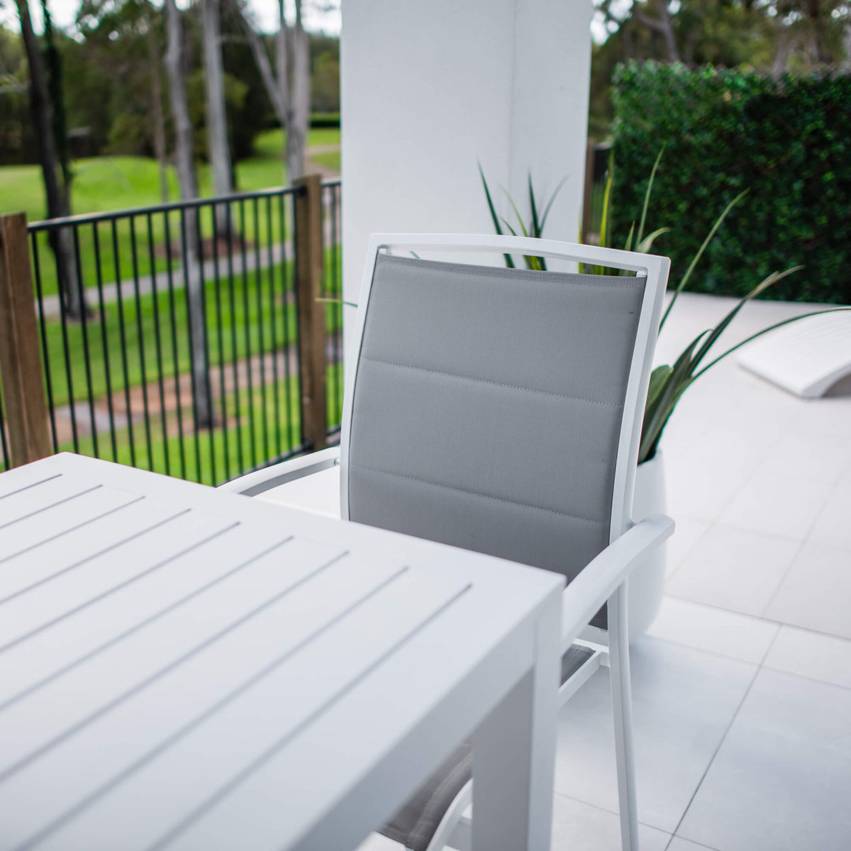 Shelby Aria - 5pce (150x65) - Outdoor Bar Set