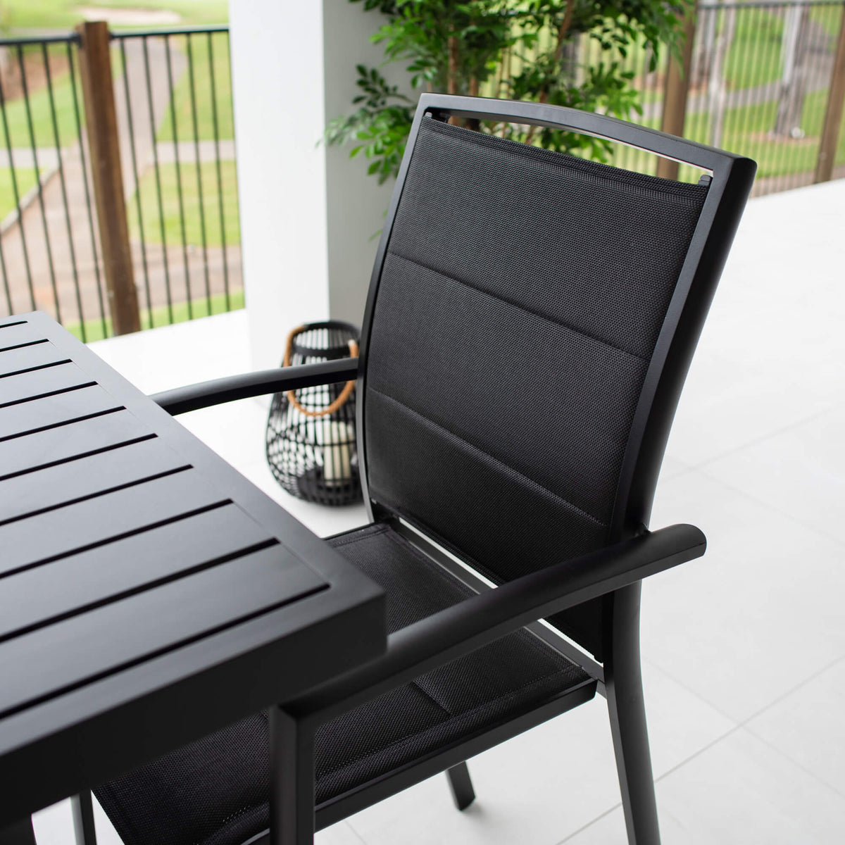 Shelby Bergen - 5pce (150x65) - Outdoor Bar Set