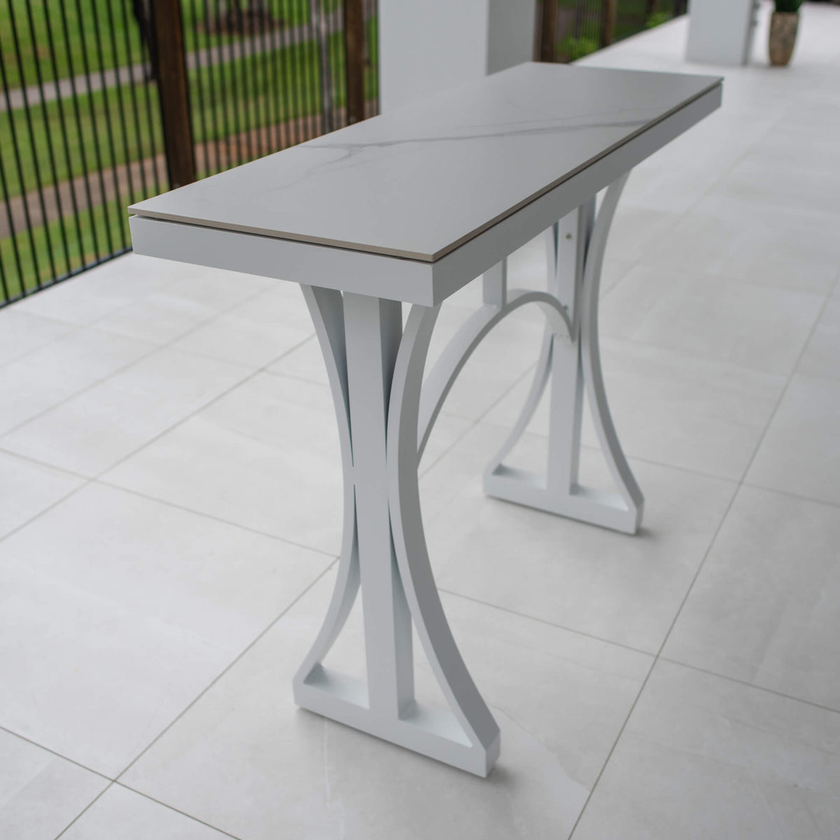 Malibu - (130x45) - Outdoor Bar Table