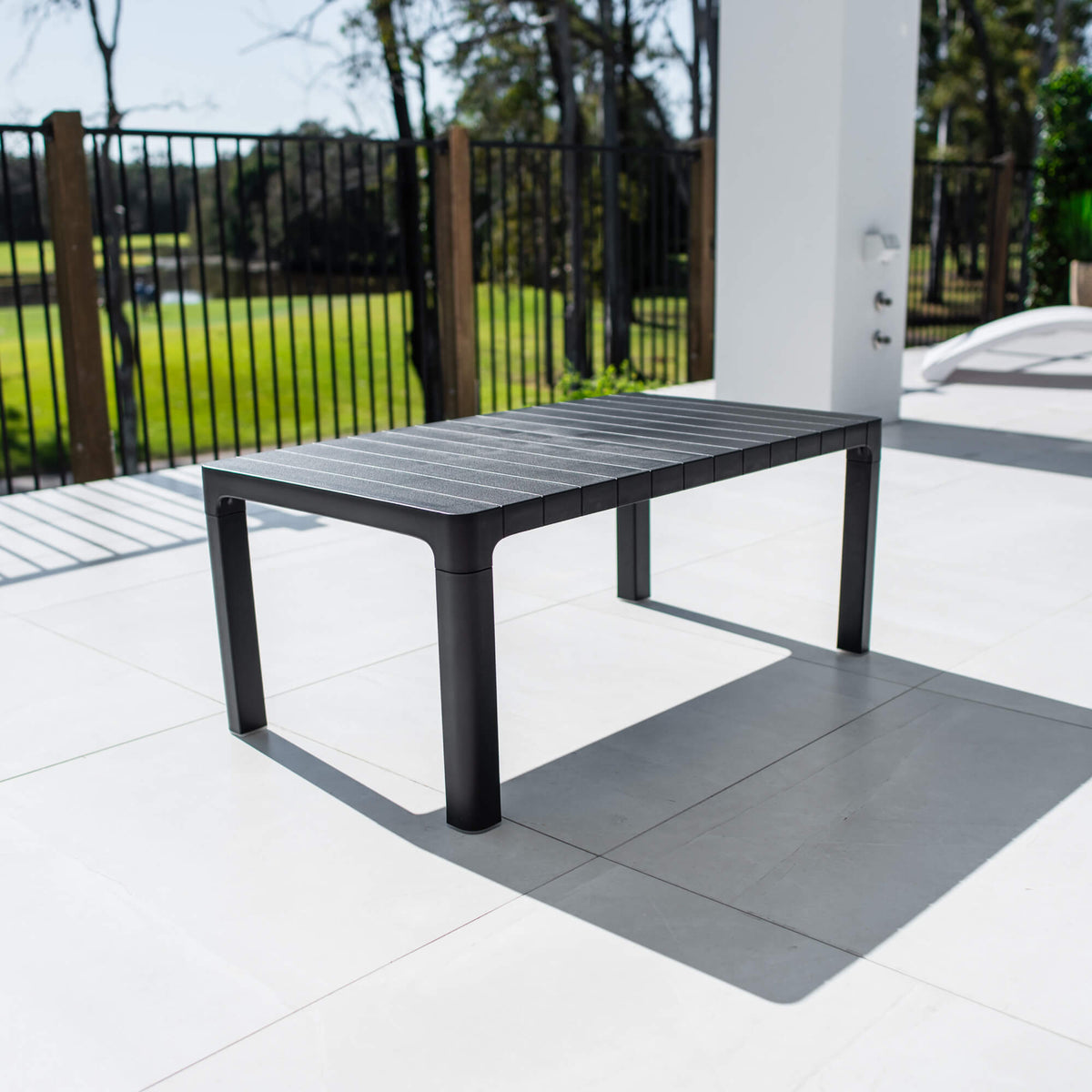 Bali - Outdoor Coffee Table