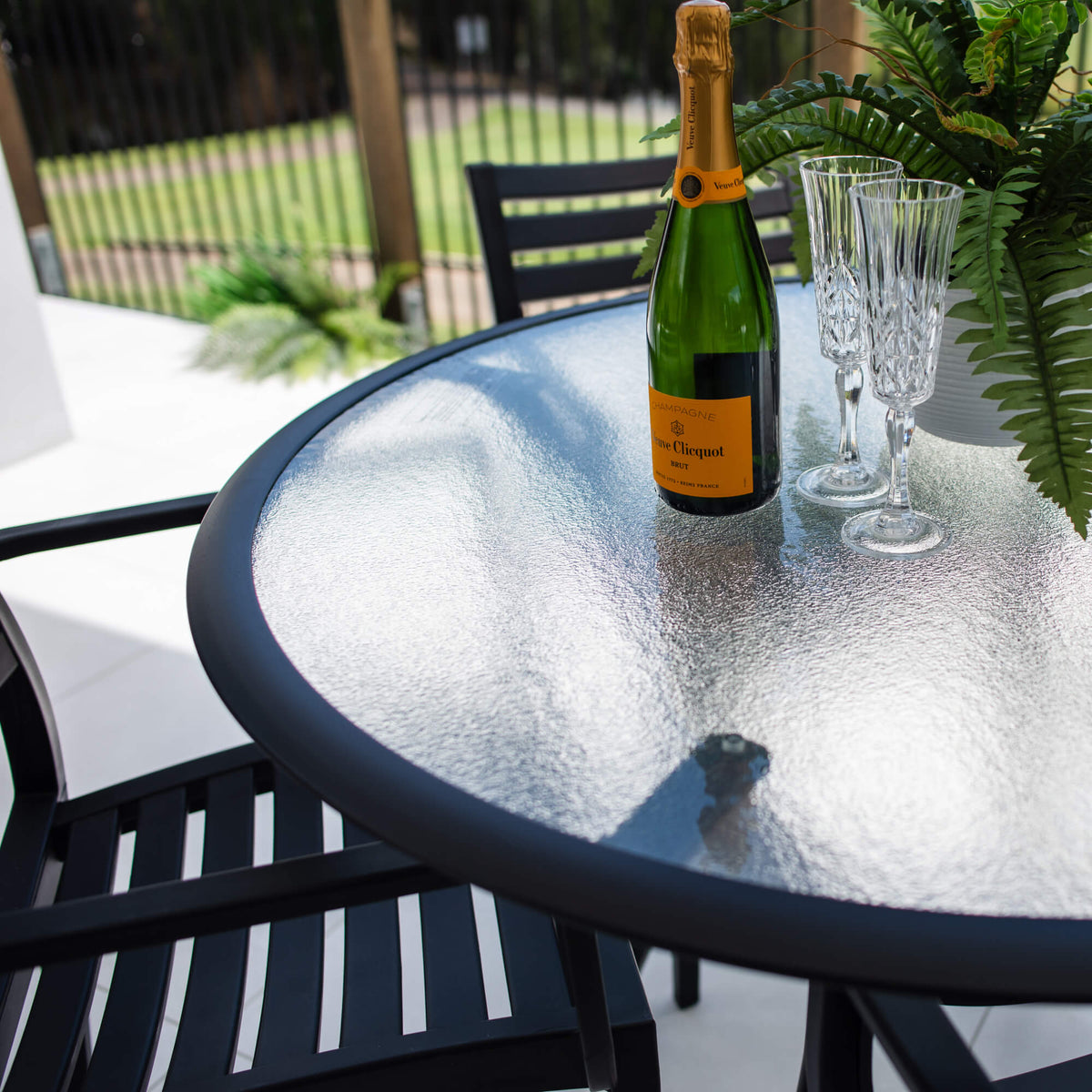 Apollo XL Coventry - 5pce (105x105) - Outdoor Dining Set
