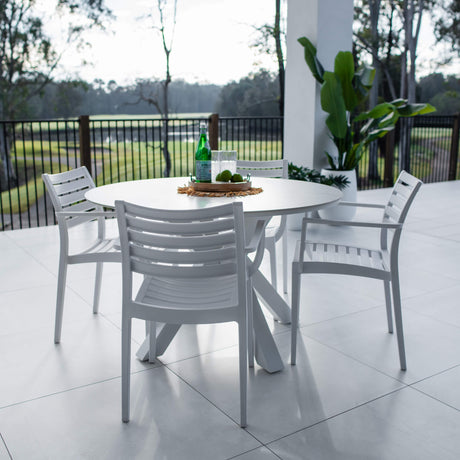 Apollo XL Malibu Round - 5pce (120x120) - Outdoor Dining Set