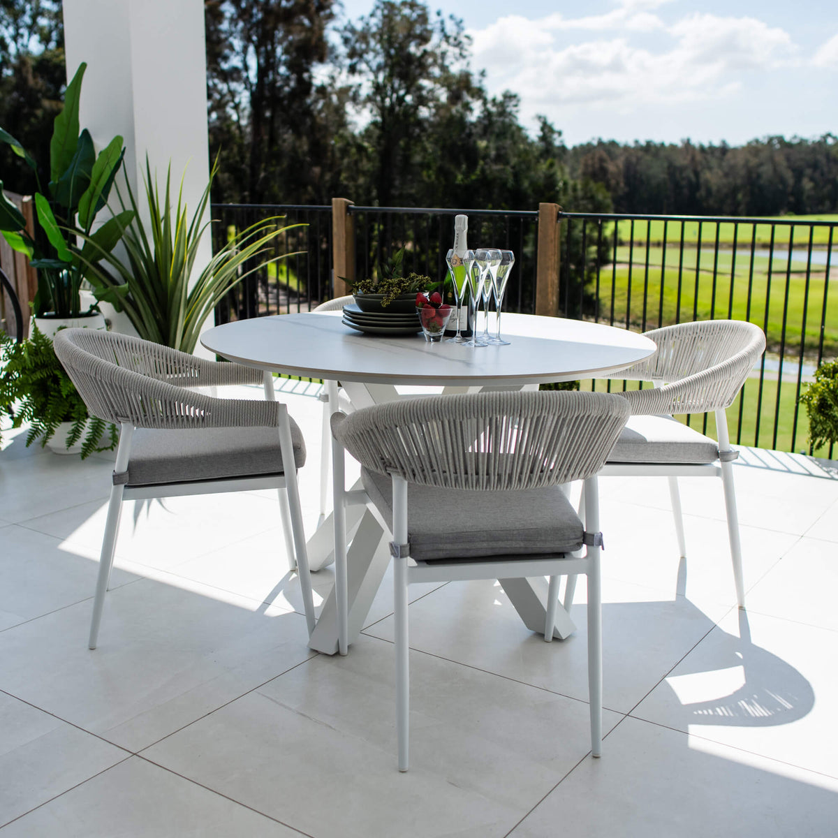 Kiara Rope Malibu Round - 5pce (120x120) - Outdoor Dining Set