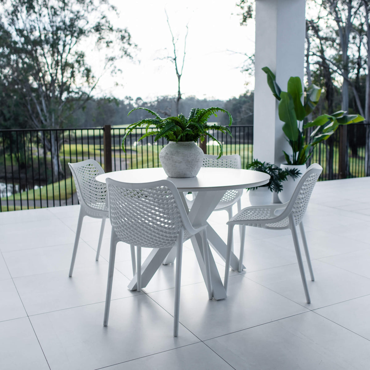 Roma Malibu Round - 5pce (120x120) - Outdoor Dining Set