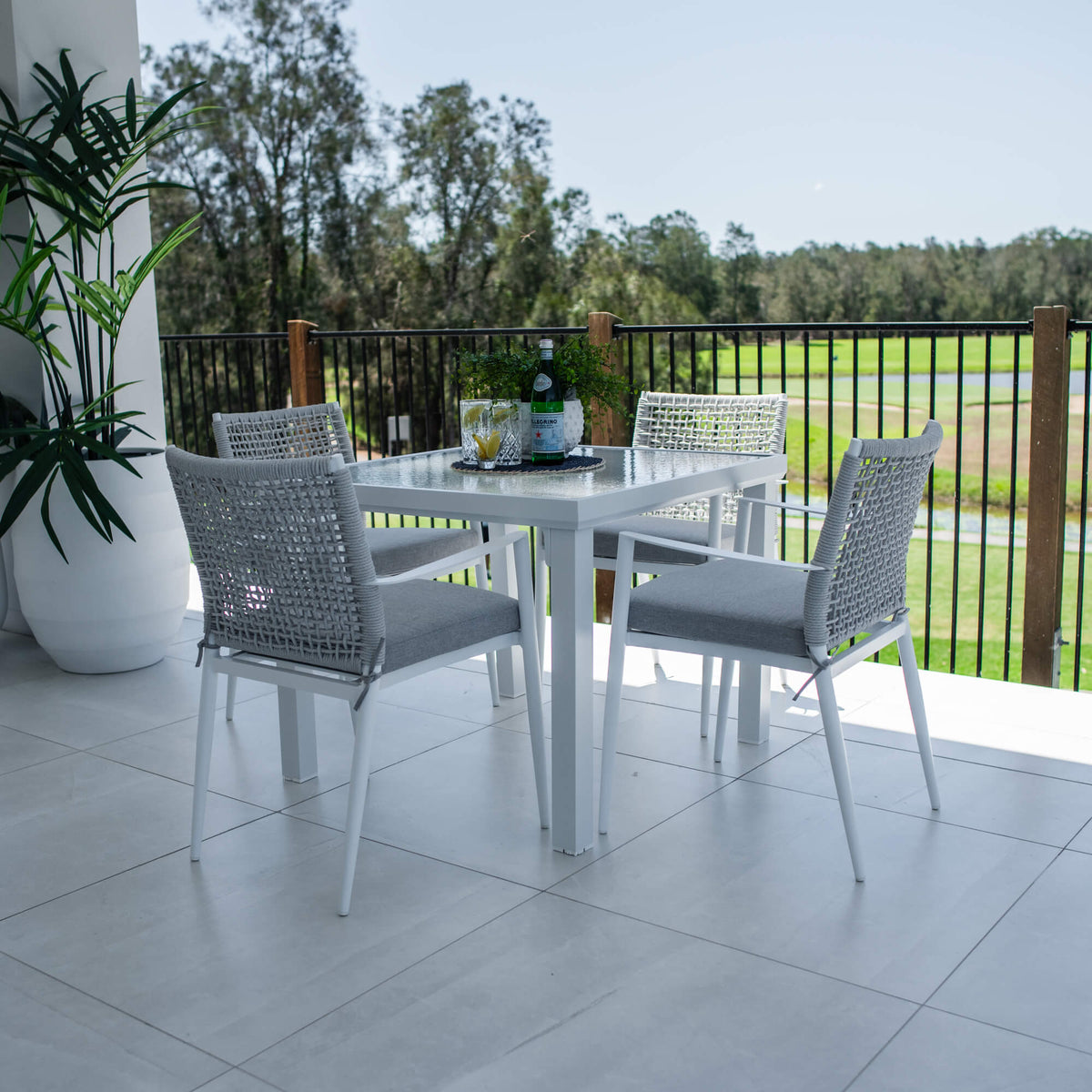 Vienna Rope Hudson - 5pce (90x90) - White/Grey Outdoor Dining Set
