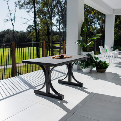 Chester Moon - (150x80) - Outdoor Dining Table