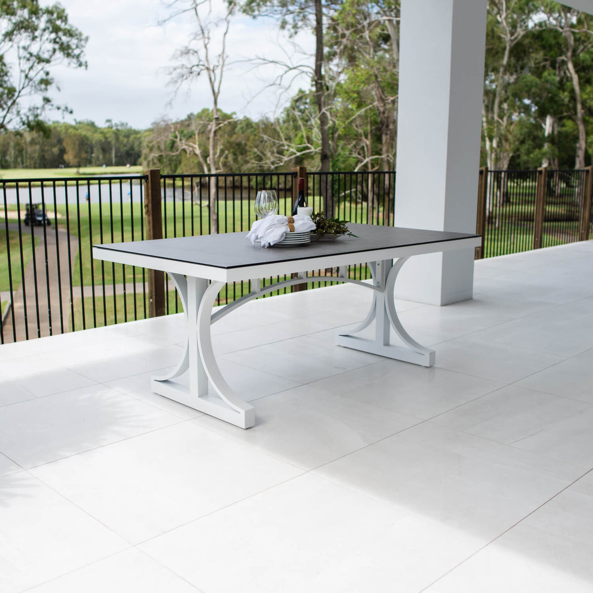 Chester Moon - (180x100) - Outdoor Dining Table