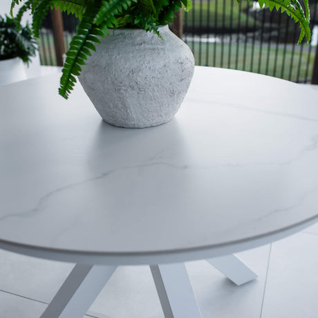 Malibu Round - (120x120) - Outdoor Dining Table