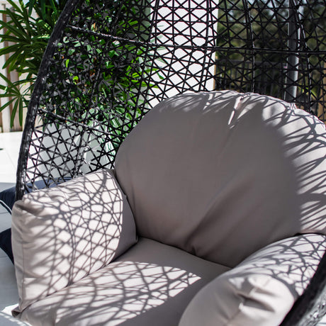 Hanging Pod Chair - Outdoor Hanging Chair