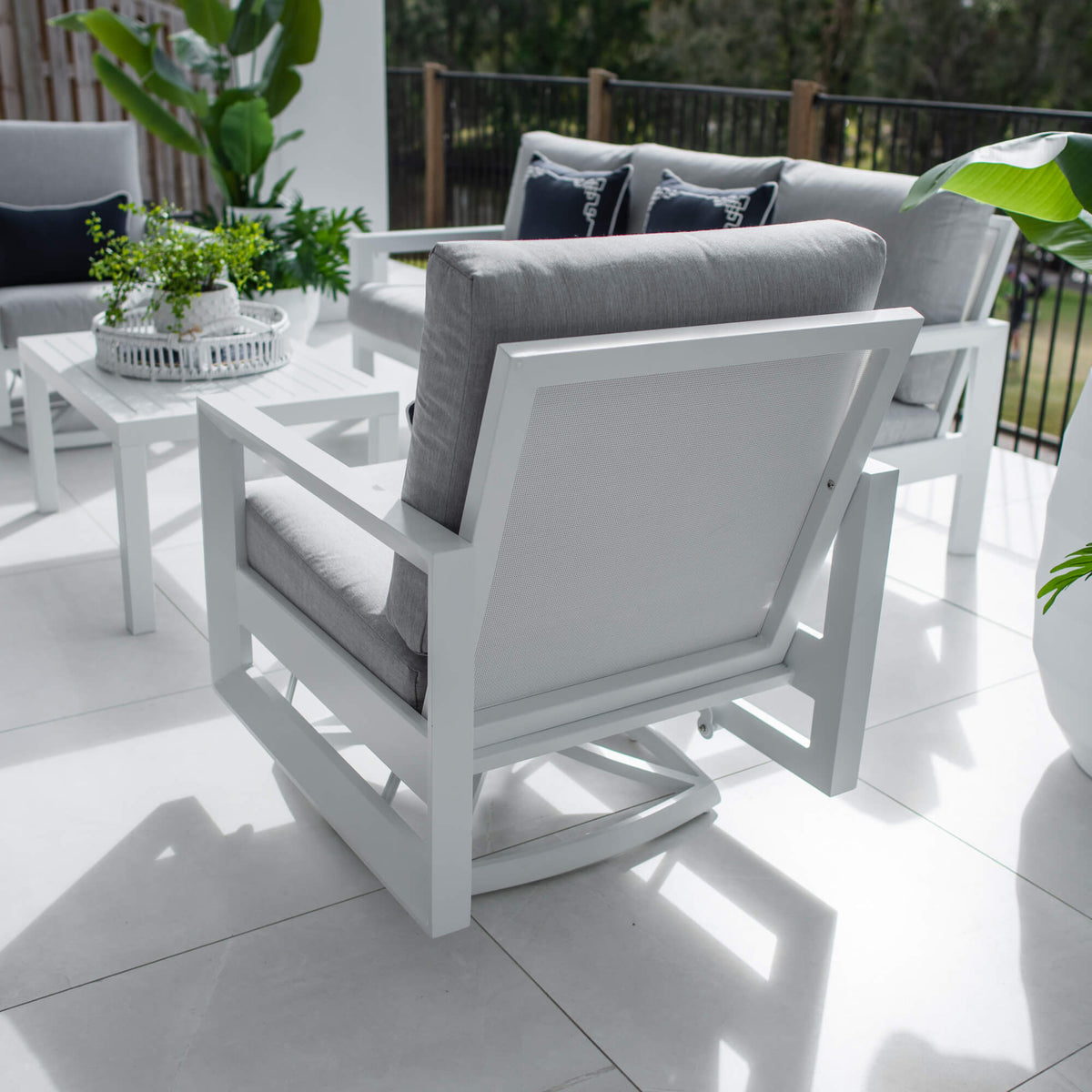 Taylah Swivel 3 - 4pce - Outdoor Lounge Setting
