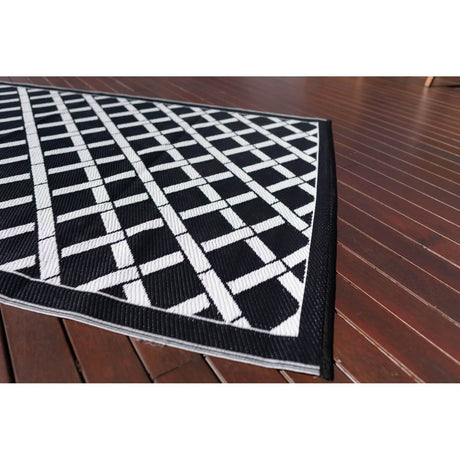 Signature Range Black & White - Outdoor Rug