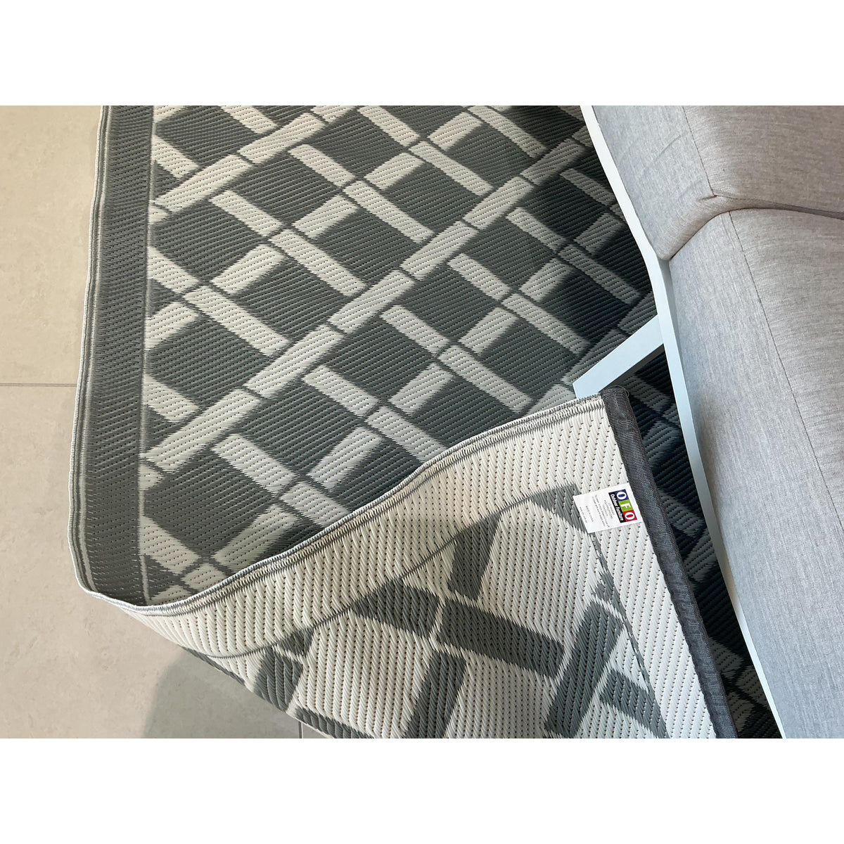 Signature Range Grey & White - Outdoor Rug