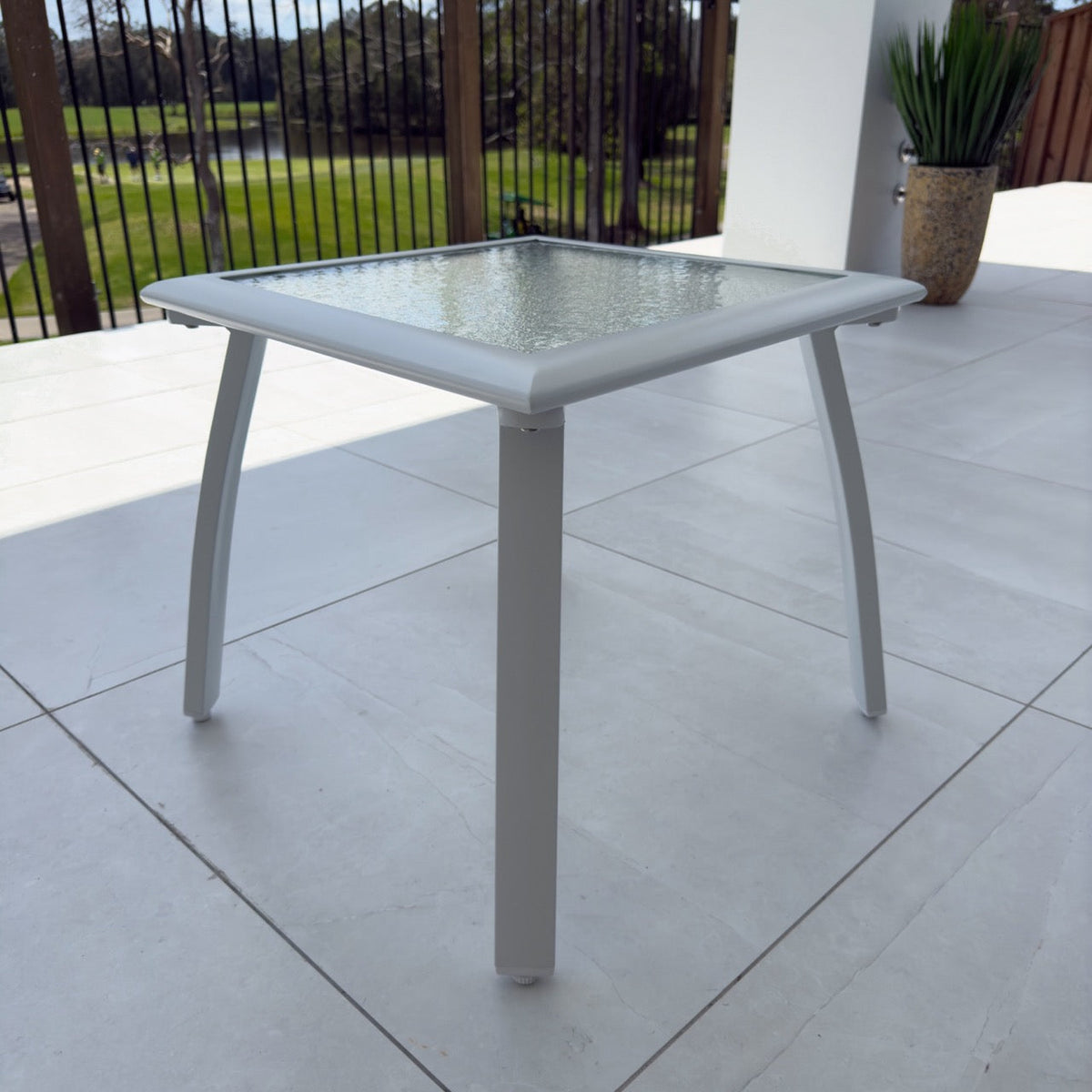 Shelby - (50x50) - Outdoor Side Table