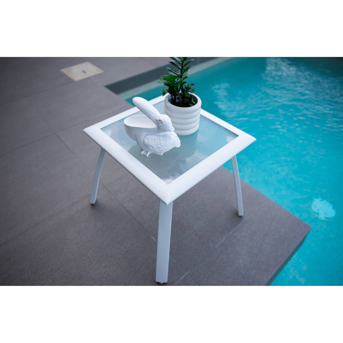 Shelby - (50x50) - Outdoor Side Table
