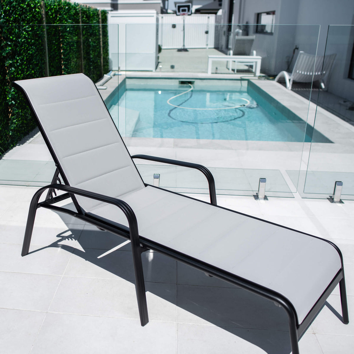 Leona - Outdoor Sun Lounge