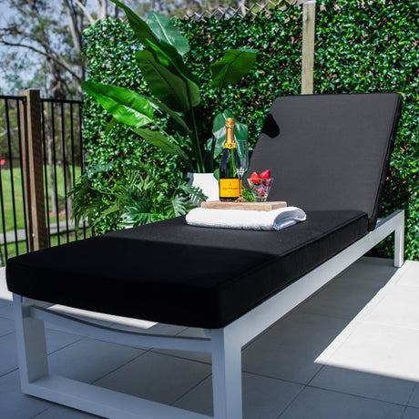 Milan w/Cushion  - Outdoor Sun Lounge