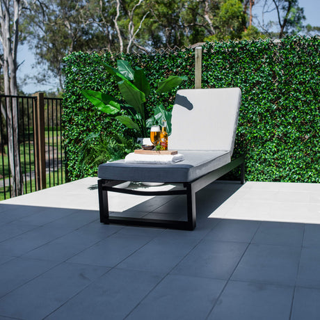 Milan w/Cushion  - Outdoor Sun Lounge