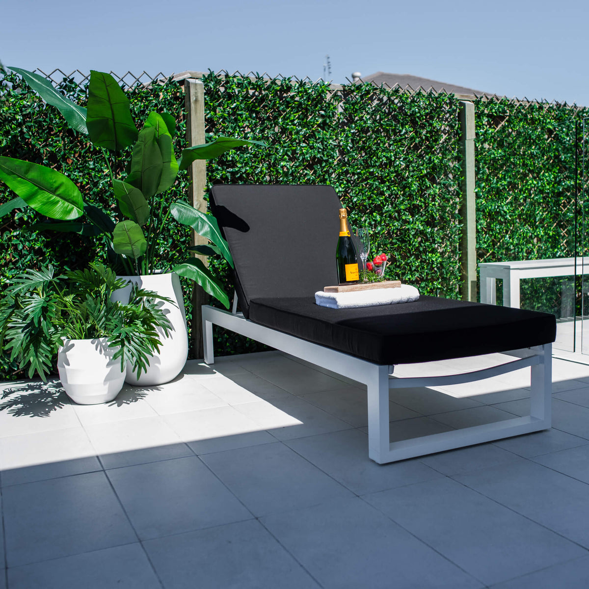 Milan w/Cushion  - Outdoor Sun Lounge
