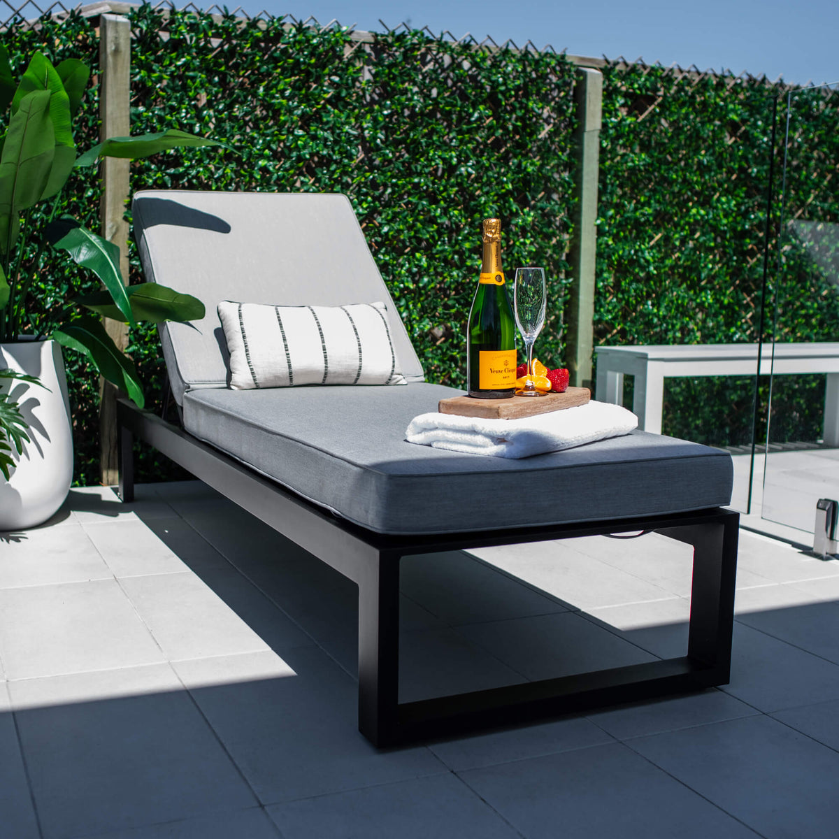 Sorrento - Outdoor Sun Lounge