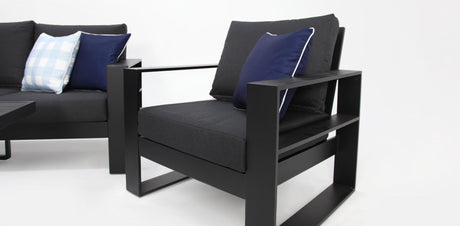 Hayman Holste 311 Lounge Setting - Black