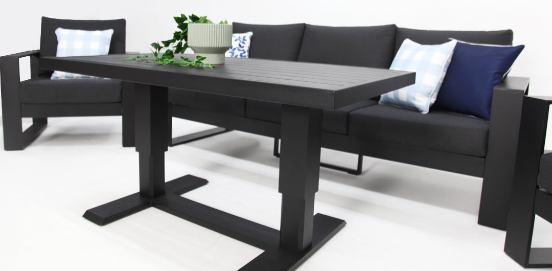 Hayman Holste 311 Lounge Setting - Black