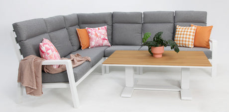 Dellaware Corner Lounge Setting